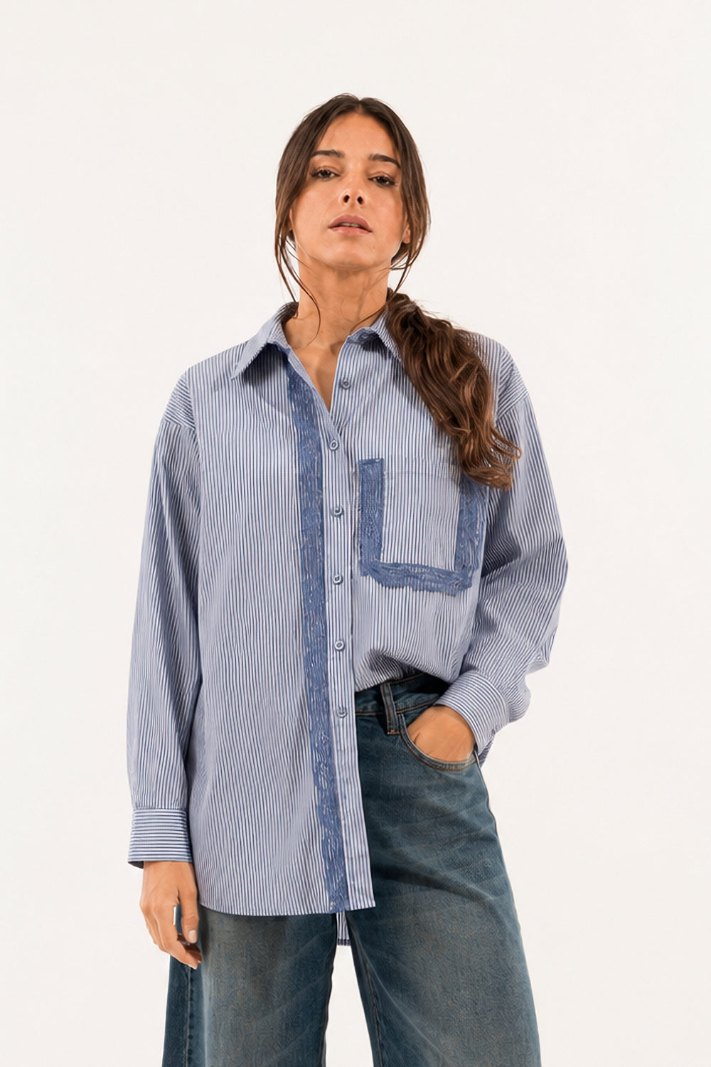 CAMICIA OVER PIZZO BICOLORE